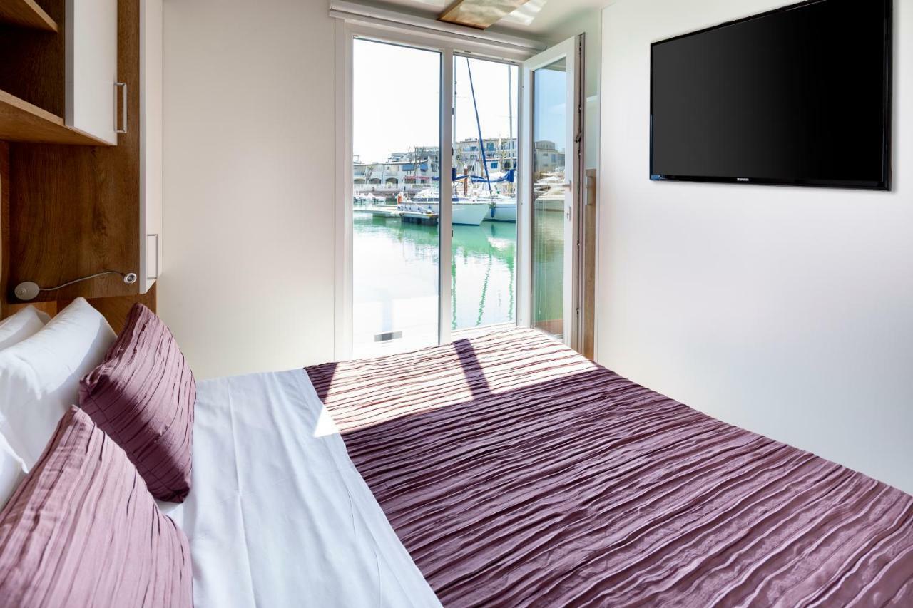 Portoverde Luxury Houseboat Misano Adriatico Eksteriør billede